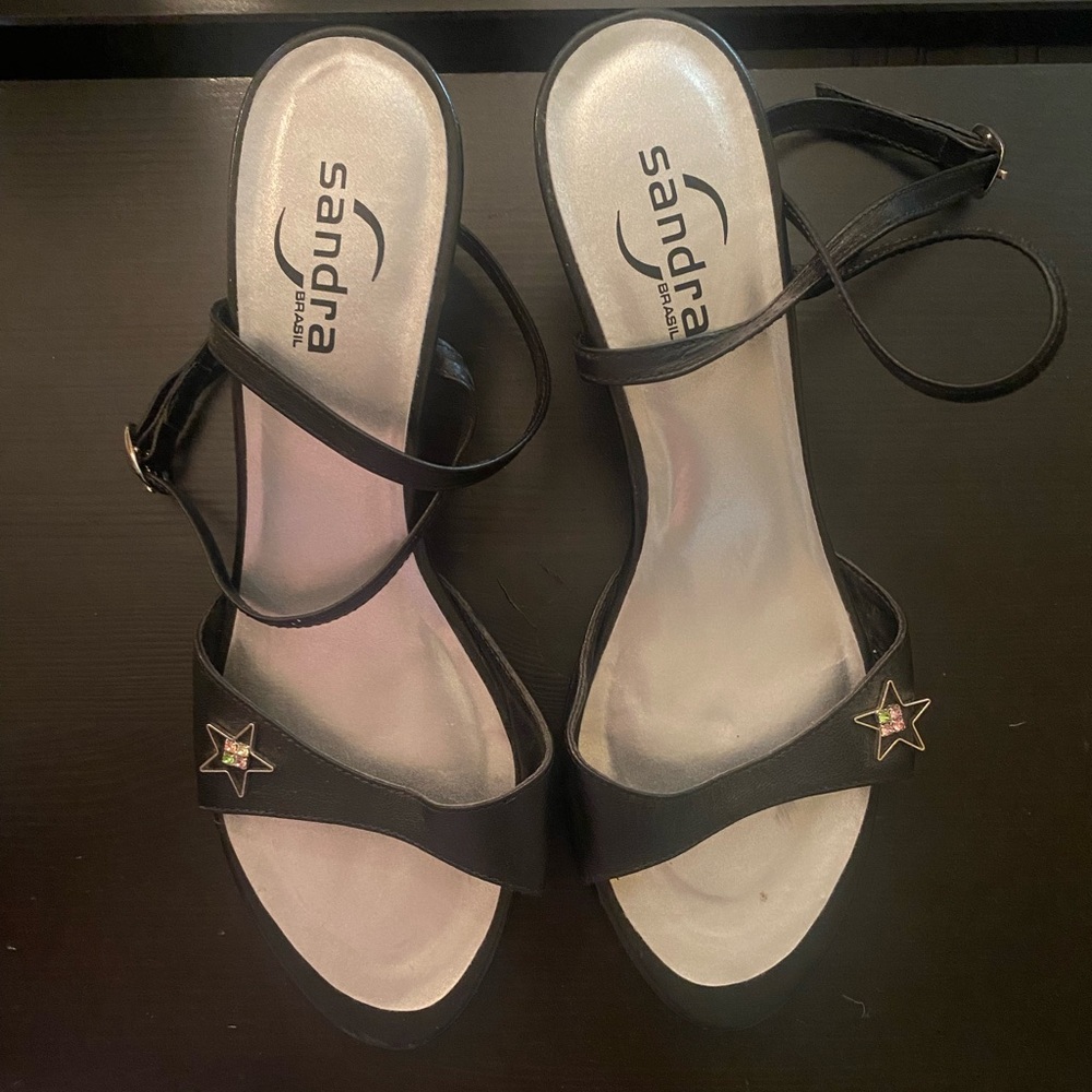 Sandra Brasil Vintage Kitten Heels